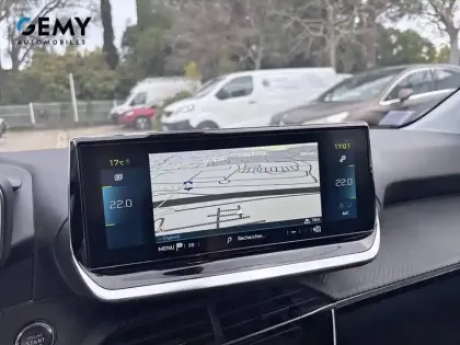 Photo 12 Peugeot 208 Gén. II Ph1 NG Roadtrip 5