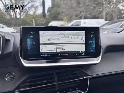 Photo 17 Peugeot 208 Gén. II Ph1 NG Roadtrip 5