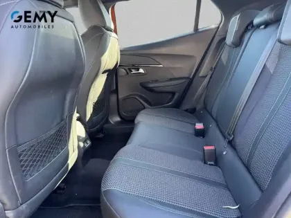 Photo 9 Peugeot 2008 Gén. II Ph1 NG GT 5