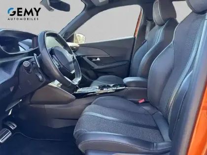 Photo 24 Peugeot 2008  PureTech 130 S&S EAT8