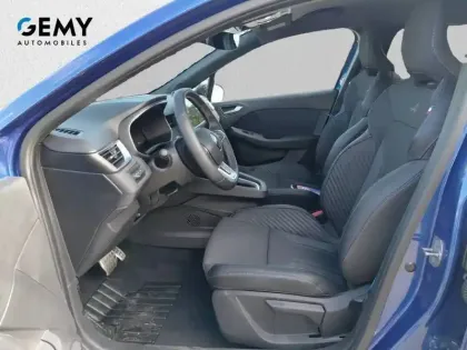 Photo 8 Renault Clio  E-Tech full hybrid 145