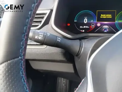 Photo 21 Renault Clio  E-Tech full hybrid 145