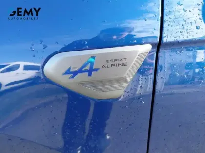 Photo 14 Renault Clio  E-Tech full hybrid 145