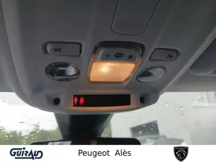 Photo 20 Peugeot 208  PureTech 75 S&S BVM5