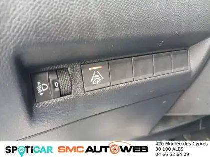 Photo 37 Peugeot 208  PureTech 75 S&S BVM5