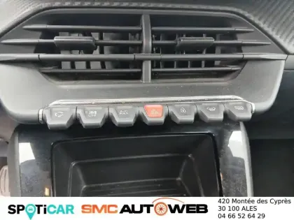 Photo 35 Peugeot 208  PureTech 75 S&S BVM5