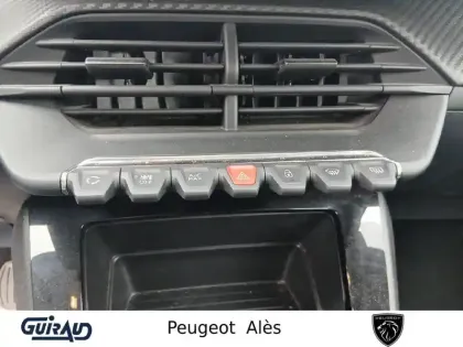 Photo 14 Peugeot 208  PureTech 75 S&S BVM5