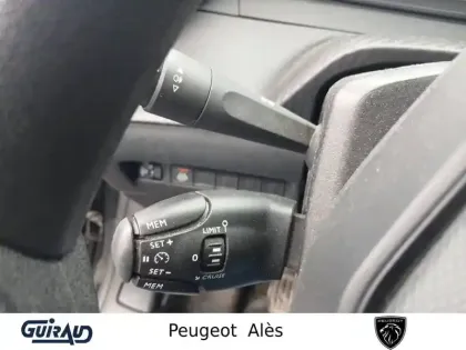 Photo 17 Peugeot 208  PureTech 75 S&S BVM5