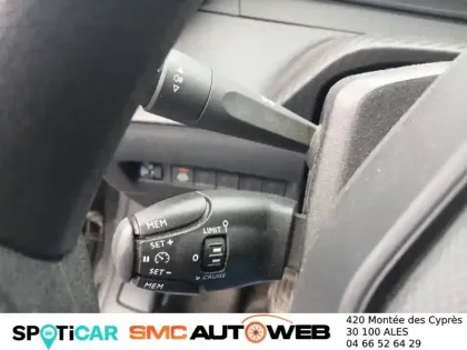 Photo 38 Peugeot 208  PureTech 75 S&S BVM5