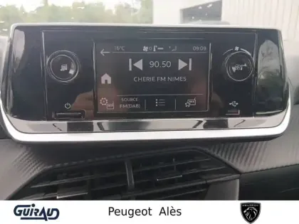 Photo 15 Peugeot 208  PureTech 75 S&S BVM5