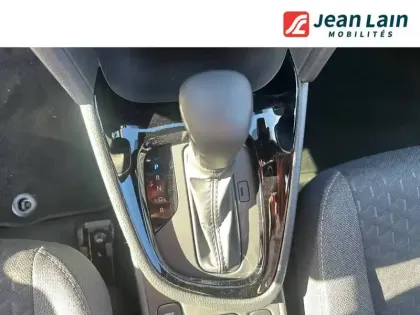 Photo 12 Toyota Yaris  Cross Hybride 130h AWD-i