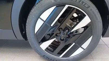 Photo 5 Peugeot 408  Hybrid 145 e-DCS6