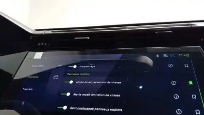 Photo 8 Peugeot 408  Hybrid 145 e-DCS6