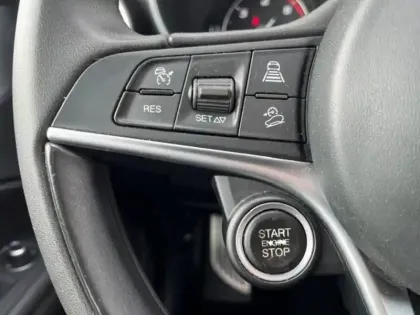 Photo 11 Alfa Romeo Stelvio Gén. I Ph1 Super 5