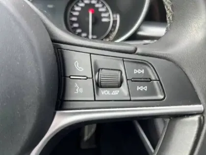 Photo 12 Alfa Romeo Stelvio Gén. I Ph1 Super 5