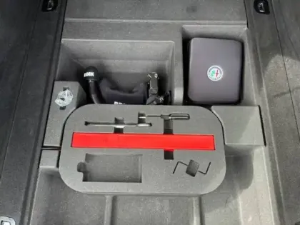 Photo 29 Alfa Romeo Stelvio Gén. I Ph1 Super 5