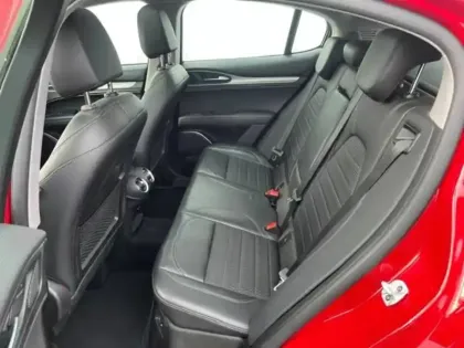 Photo 20 Alfa Romeo Stelvio Gén. I Ph1 Super 5