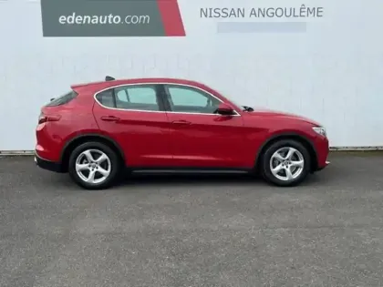 Photo 41 Alfa Romeo Stelvio  2.2 180 ch AT8