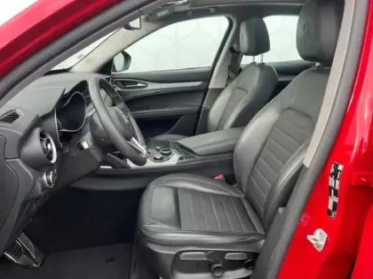 Photo 19 Alfa Romeo Stelvio Gén. I Ph1 Super 5