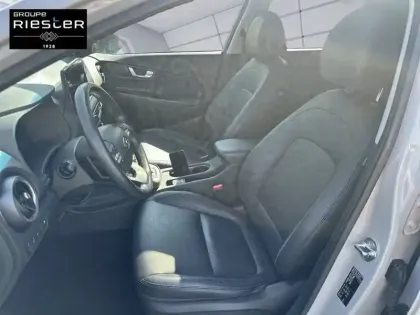 Photo 8 Hyundai Kona  1.6 CRDi 136 DCT-7 Hybrid 48V