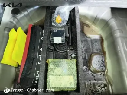 Photo 26 Kia Stonic  1.0 T-GDi 100 ch BVM6 GT Line