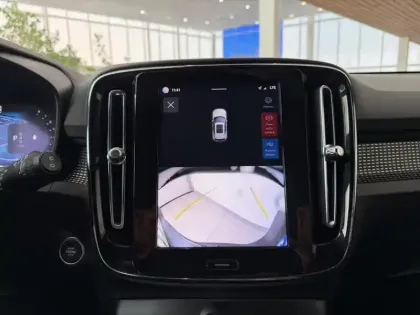 Photo 10 Volvo Xc40 Gén. I Ph2 Plus 5