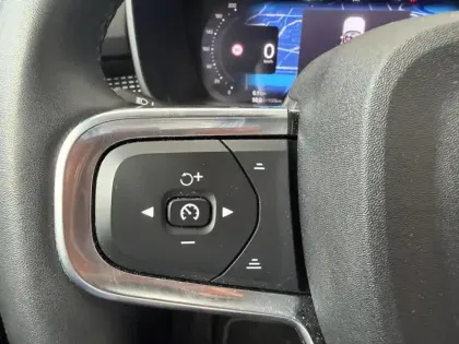 Photo 11 Volvo Xc40 Gén. I Ph2 Plus 5