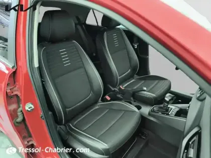 Photo 8 Kia Rio  1.0 T-GDi 100 ch DCT7 GT-Line