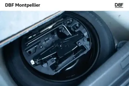 Photo 8 Peugeot 208 PureTech 100 S&S EAT8 Allure