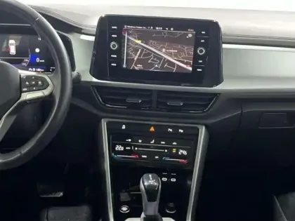 Photo 9 Volkswagen T-roc Gén. I Ph2 Life Plus 5