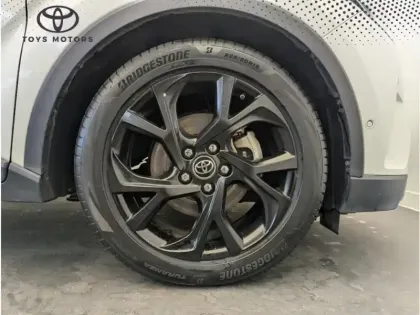 Photo 9 Toyota C-HR 1.8 HYBRIDE 122 GRAPHIC