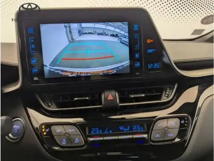 Photo 17 Toyota C-HR 1.8 HYBRIDE 122 GRAPHIC