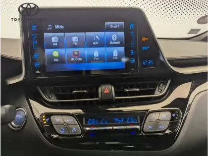 Photo 18 Toyota C-HR 1.8 HYBRIDE 122 GRAPHIC