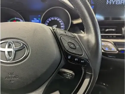 Photo 16 Toyota C-HR 1.8 HYBRIDE 122 GRAPHIC