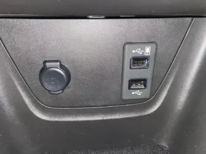 Photo 21 Opel Crossland Gén. I Ph1 GS 5