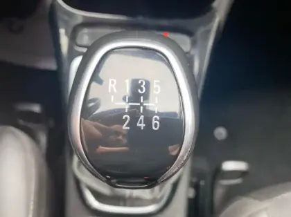 Photo 7 Opel Crossland Gén. I Ph1 GS 5