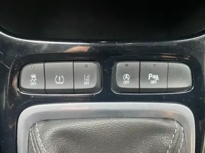 Photo 19 Opel Crossland Gén. I Ph1 GS 5