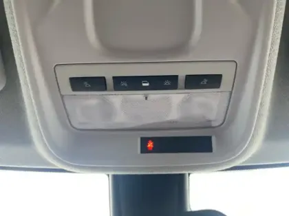 Photo 27 Opel Crossland Gén. I Ph1 GS 5