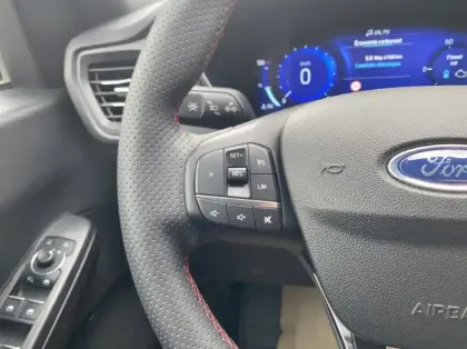 Photo 16 Ford Kuga Gén. III Ph1 ST-Line 5