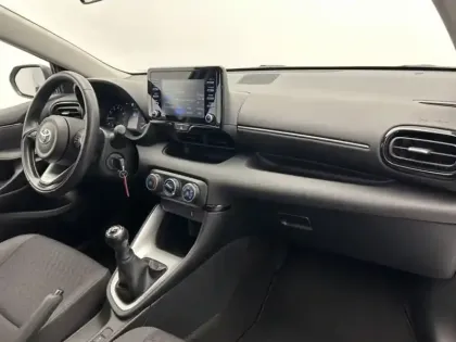 Photo 21 Toyota Yaris 70 VVT-i Dynamic