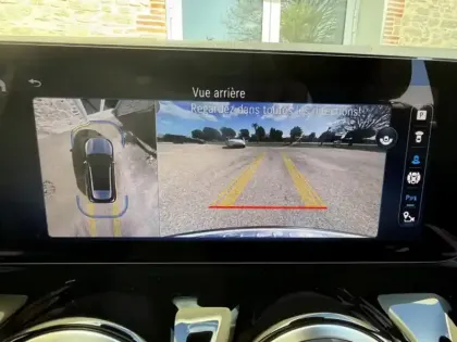 Photo 13 Mercedes GLA 200 d AMG Line