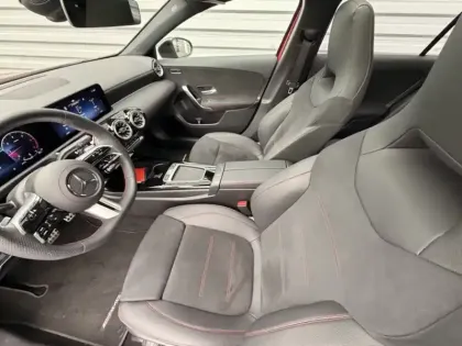 Photo 8 Mercedes Classe A Gén. IV (W177) Ph2 AMG Line 5