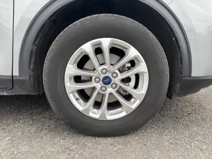 Photo 13 Ford Kuga Gén. III Ph1 Titanium 5