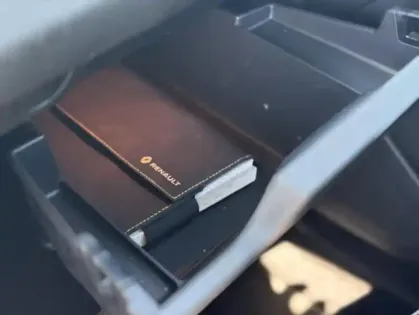 Photo 41 Renault Captur Gén. II (HJB) Ph1 Intens 5