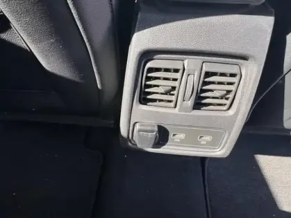 Photo 18 Renault Captur Gén. II (HJB) Ph1 Intens 5