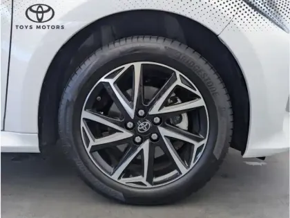 Photo 6 Toyota Yaris Hybride 116h Design