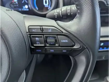 Photo 18 Toyota Yaris Hybride 116h Design