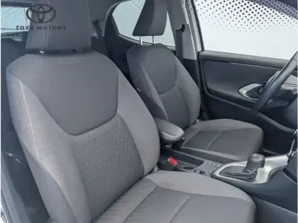 Photo 11 Toyota Yaris Hybride 116h Design