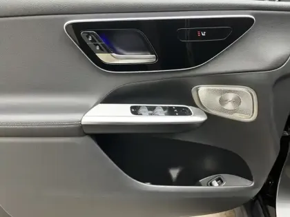 Photo 13 Mercedes Classe GLC Gén. II (X254) Ph1 Business Line 5