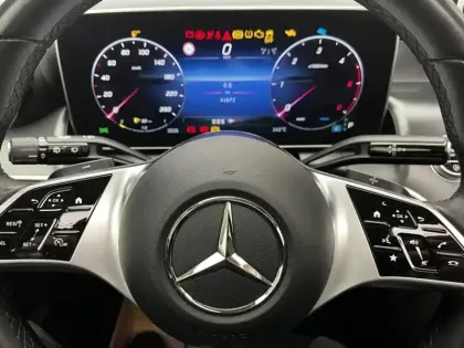 Photo 14 Mercedes Classe GLC Gén. II (X254) Ph1 Business Line 5